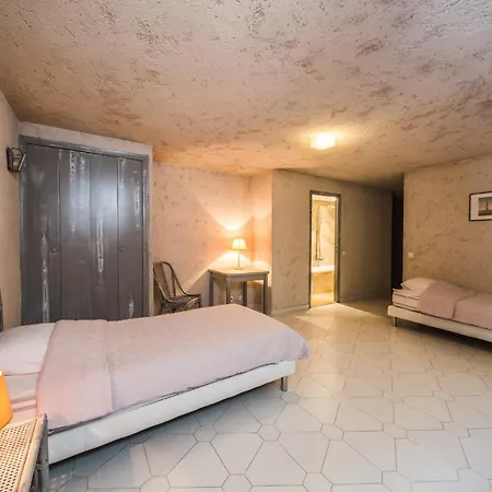 Sapa Di Cala Landhaus *